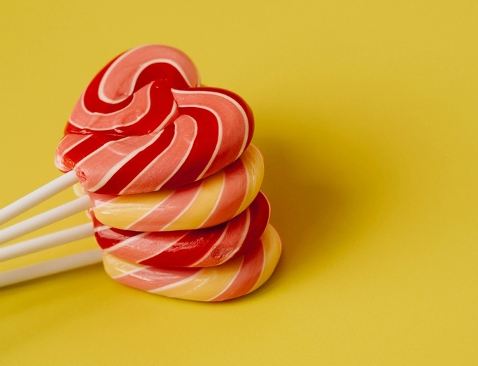 Halal Sweet Fruity Flavor Windmill Shape Gummy Candy Soft Lollipop Jelly Candy